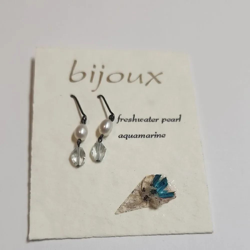 Bijoux White and Blue Artisanal Earrings